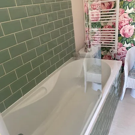 Bed & Breakfast La Maison 64 D'hotes *
